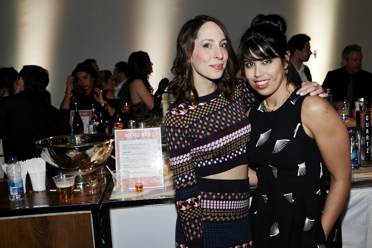 Robes longues, saké et jolies fleurs japonaises à l'occasion du Bal du Mont-Royal 2015