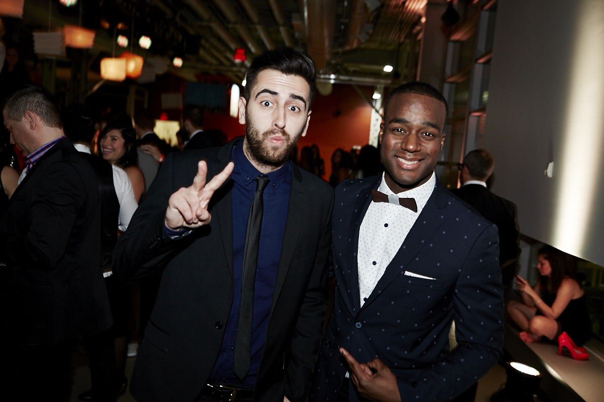 Robes longues, saké et jolies fleurs japonaises à l'occasion du Bal du Mont-Royal 2015