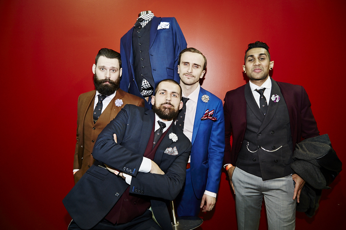Robes longues, saké et jolies fleurs japonaises à l'occasion du Bal du Mont-Royal 2015