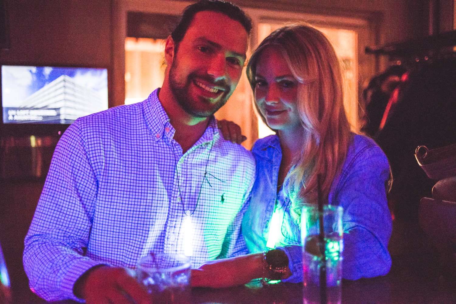 Party full moon avec minions, peinture néon et glowstick au Grenade