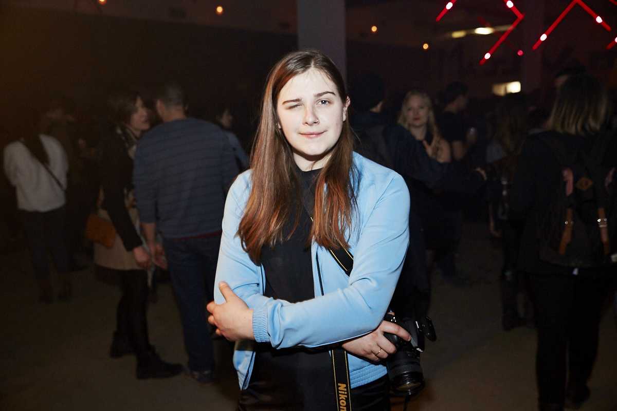 6 ans du collectif MASSIVart, ça en fait du hipsters au même endroit!