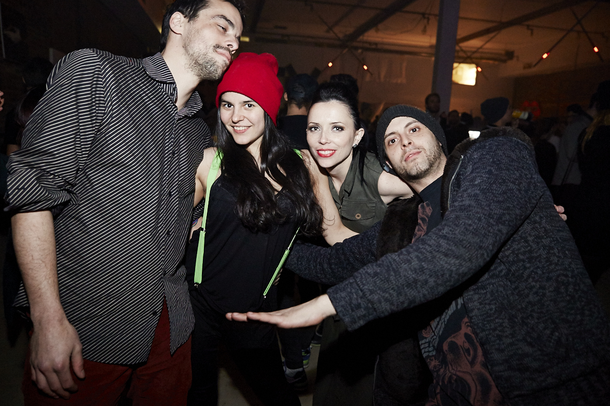 6 ans du collectif MASSIVart, ça en fait du hipsters au même endroit!