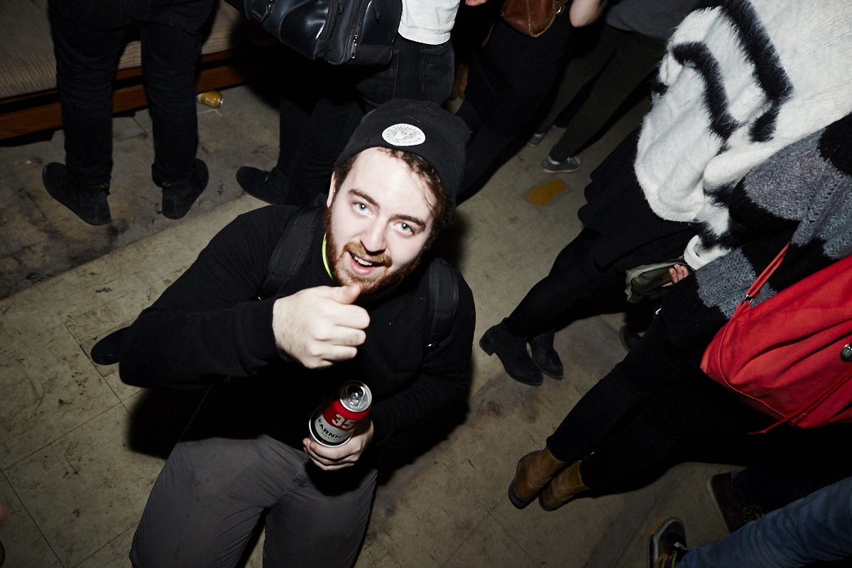 6 ans du collectif MASSIVart, ça en fait du hipsters au même endroit!