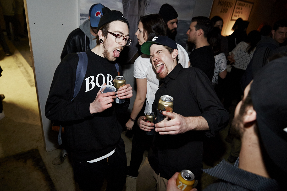 6 ans du collectif MASSIVart, ça en fait du hipsters au même endroit!