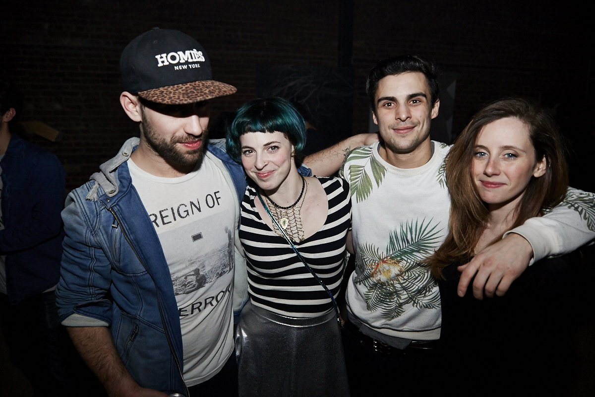 6 ans du collectif MASSIVart, ça en fait du hipsters au même endroit!