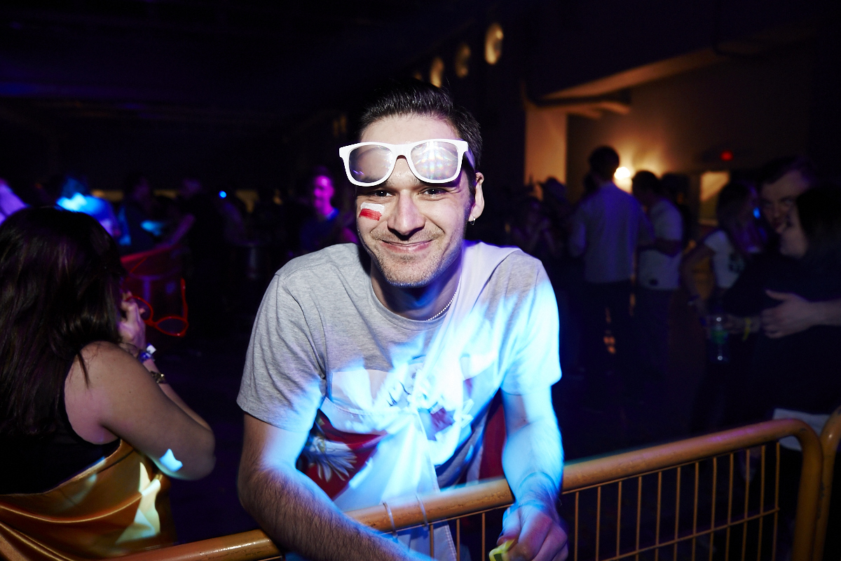 REP YOUR FLAG : dis-moi quel est ton drapeau et je te dirai qui tu es!