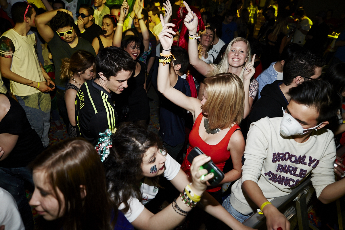 REP YOUR FLAG : dis-moi quel est ton drapeau et je te dirai qui tu es!