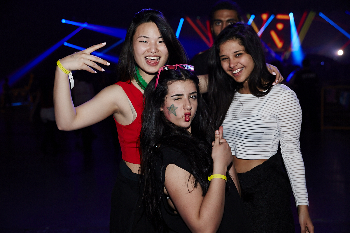 REP YOUR FLAG : dis-moi quel est ton drapeau et je te dirai qui tu es!