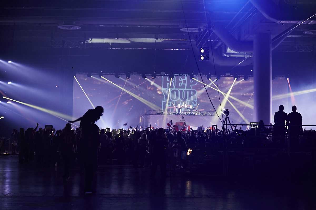 REP YOUR FLAG : dis-moi quel est ton drapeau et je te dirai qui tu es!