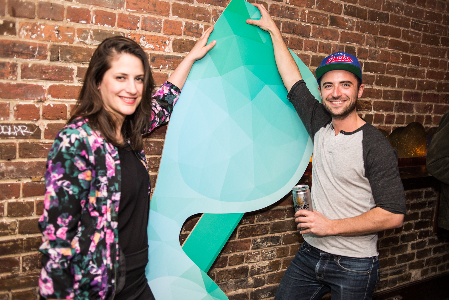 Hot-dogs et cocktails lancent la saison du Piknic Électronik au Bleury-Bar à Vinyle