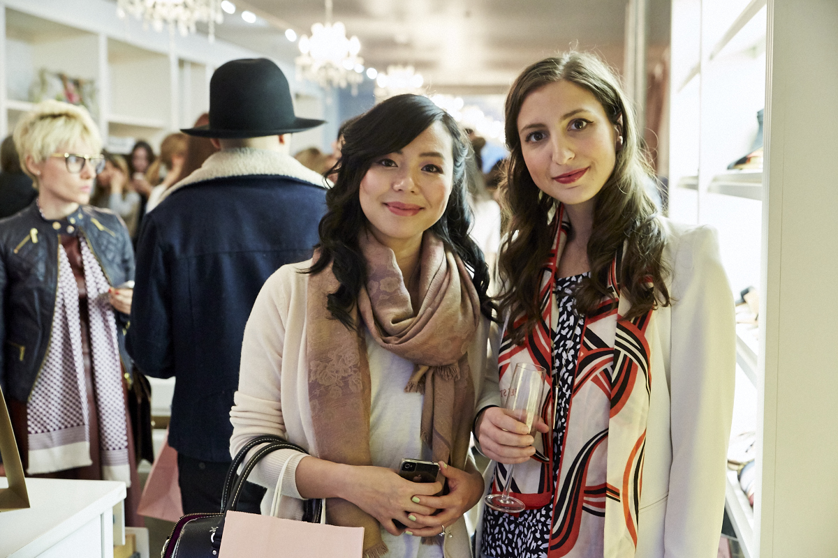 Alexa Chung pour AG Jeans s'invite chez Billie boutique et les filles capotent!