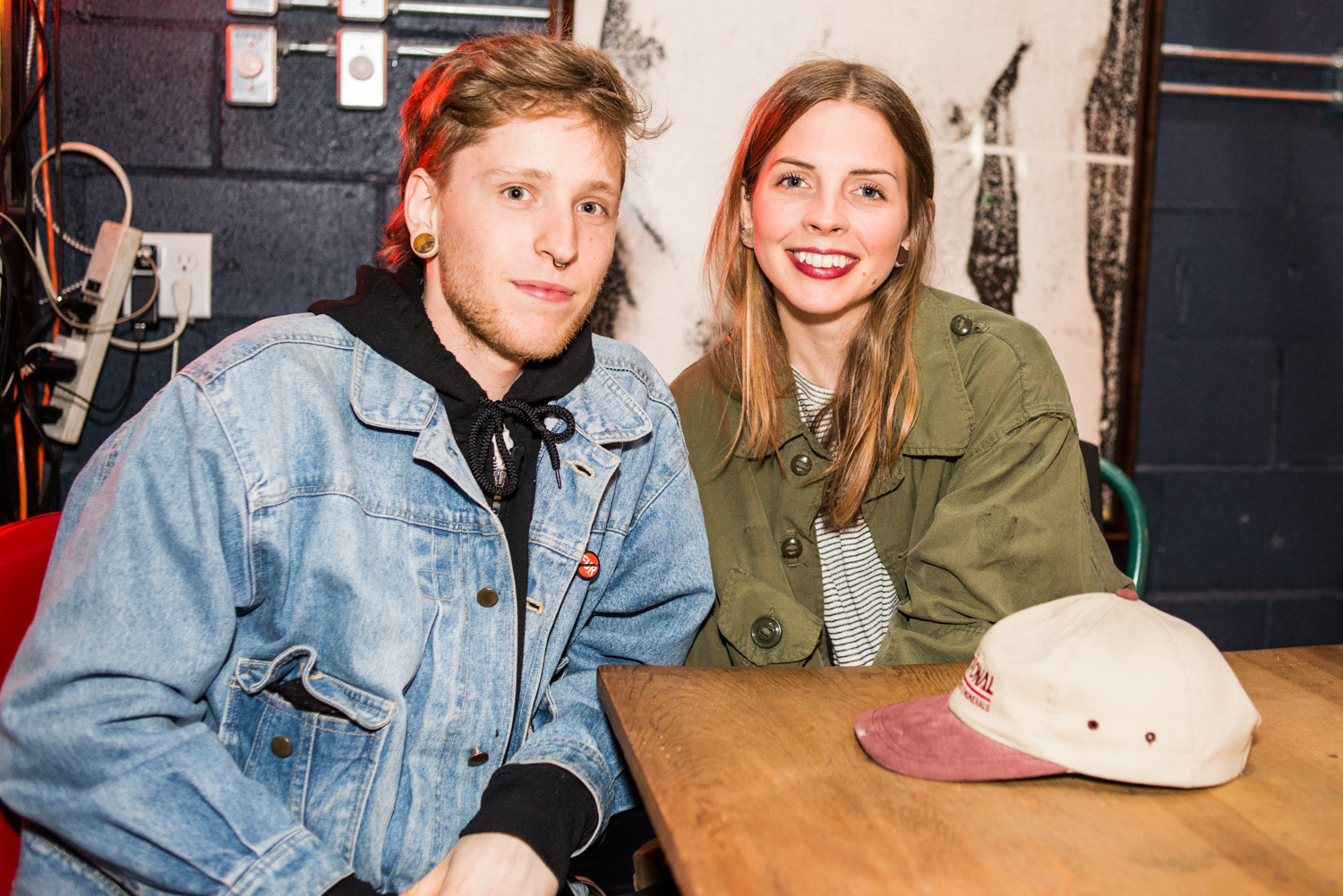 Le groupe Ponctuation offre un lancement weirdo pour son deuxième album