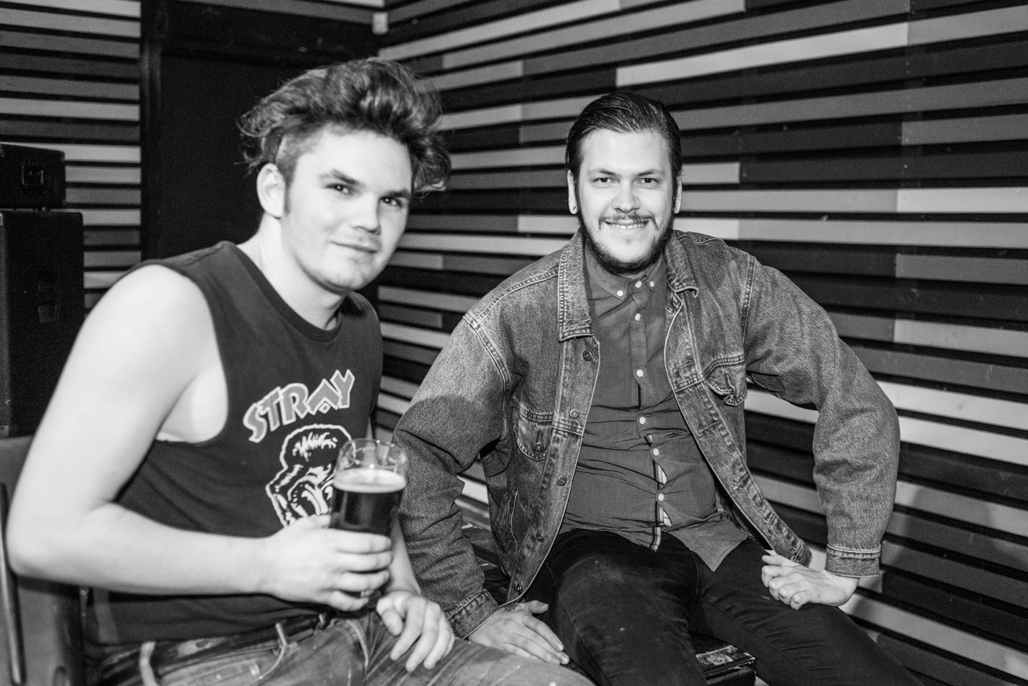 Le groupe Ponctuation offre un lancement weirdo pour son deuxième album