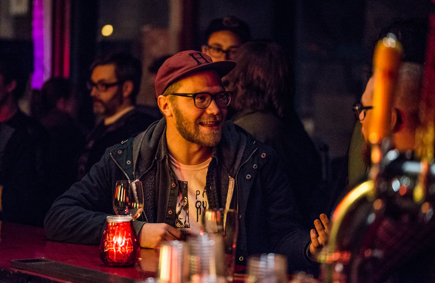 Le groupe Ponctuation offre un lancement weirdo pour son deuxième album