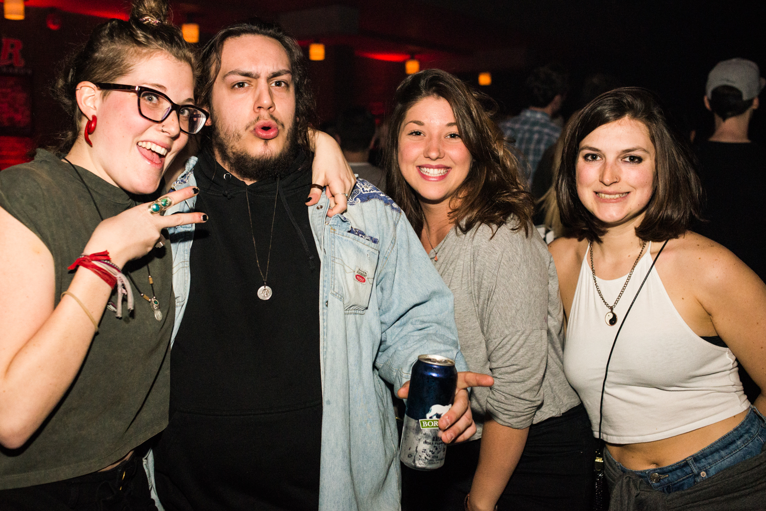 On comprend pourquoi le show de Loud Lary Ajust était sold-out au Club Soda