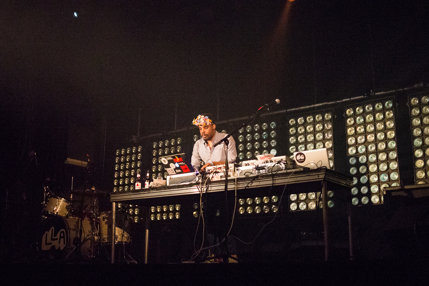 On comprend pourquoi le show de Loud Lary Ajust était sold-out au Club Soda