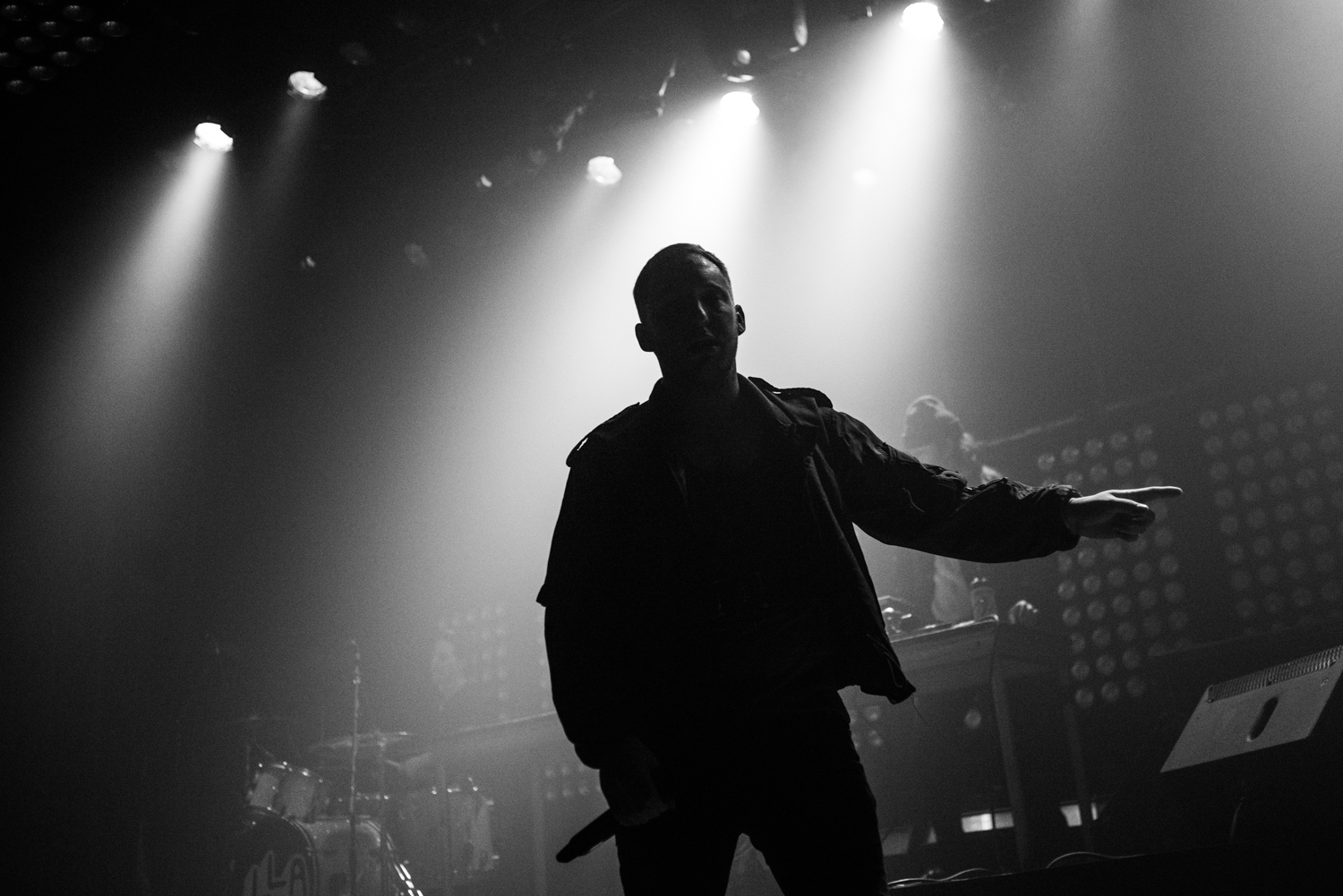 On comprend pourquoi le show de Loud Lary Ajust était sold-out au Club Soda