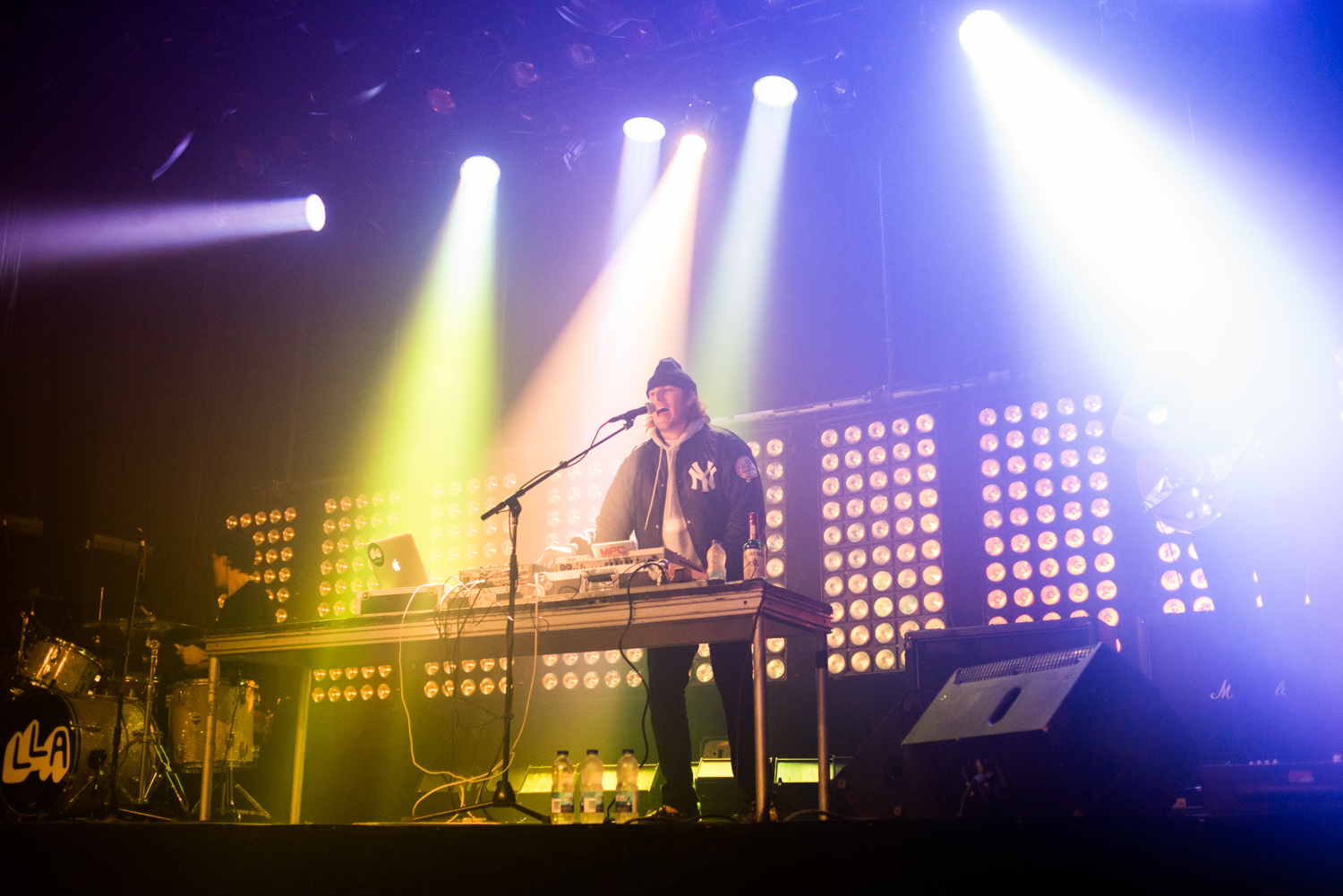 On comprend pourquoi le show de Loud Lary Ajust était sold-out au Club Soda