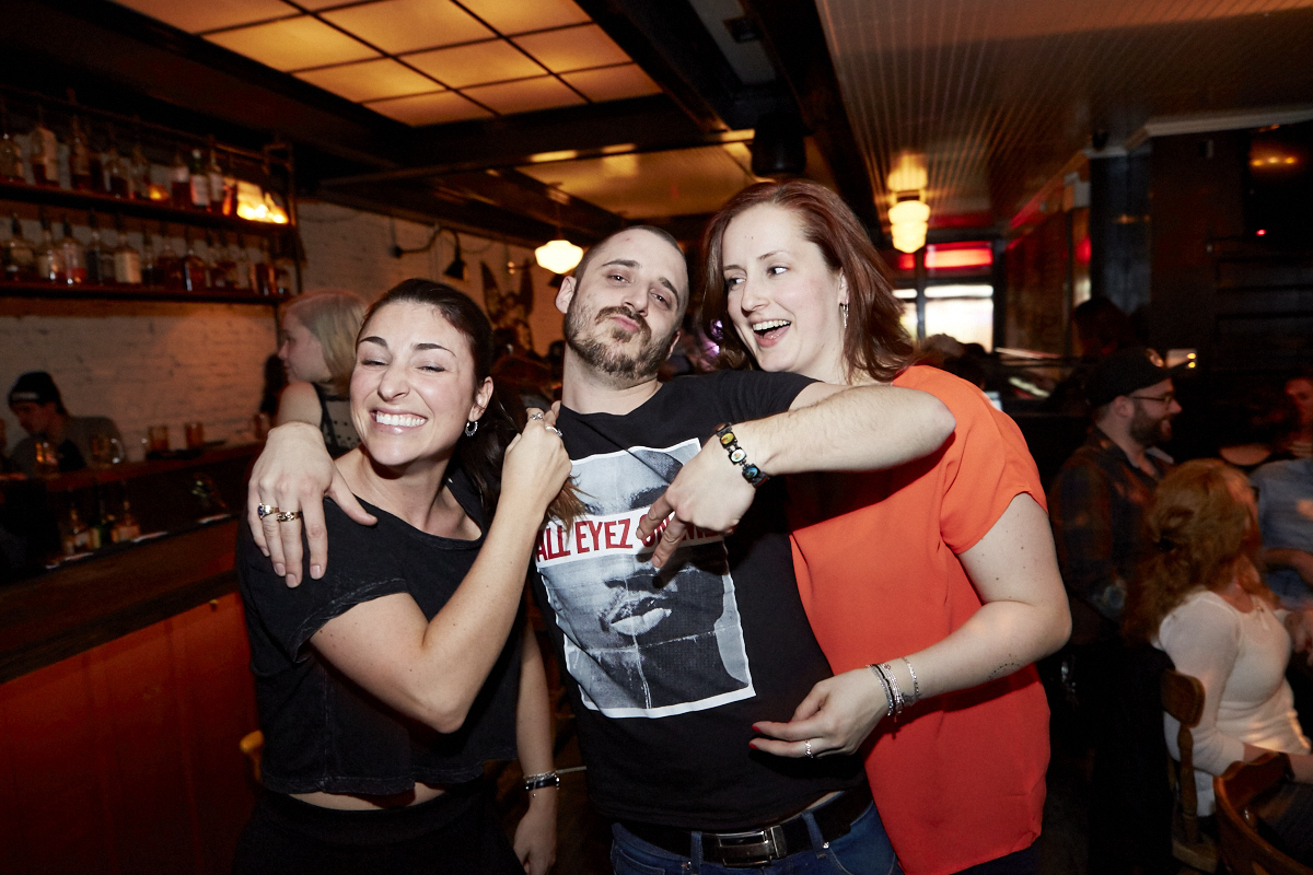 Un «bachelorette party» délirant débarque au Blind Pig pour faire la fête