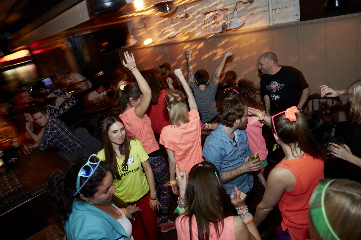 Un «bachelorette party» délirant débarque au Blind Pig pour faire la fête