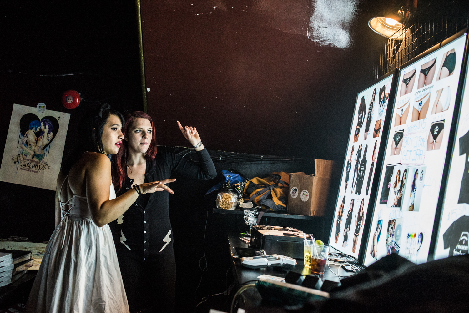 Le show burlesque des Suicide Girls nous laisse complètement bouche bée!