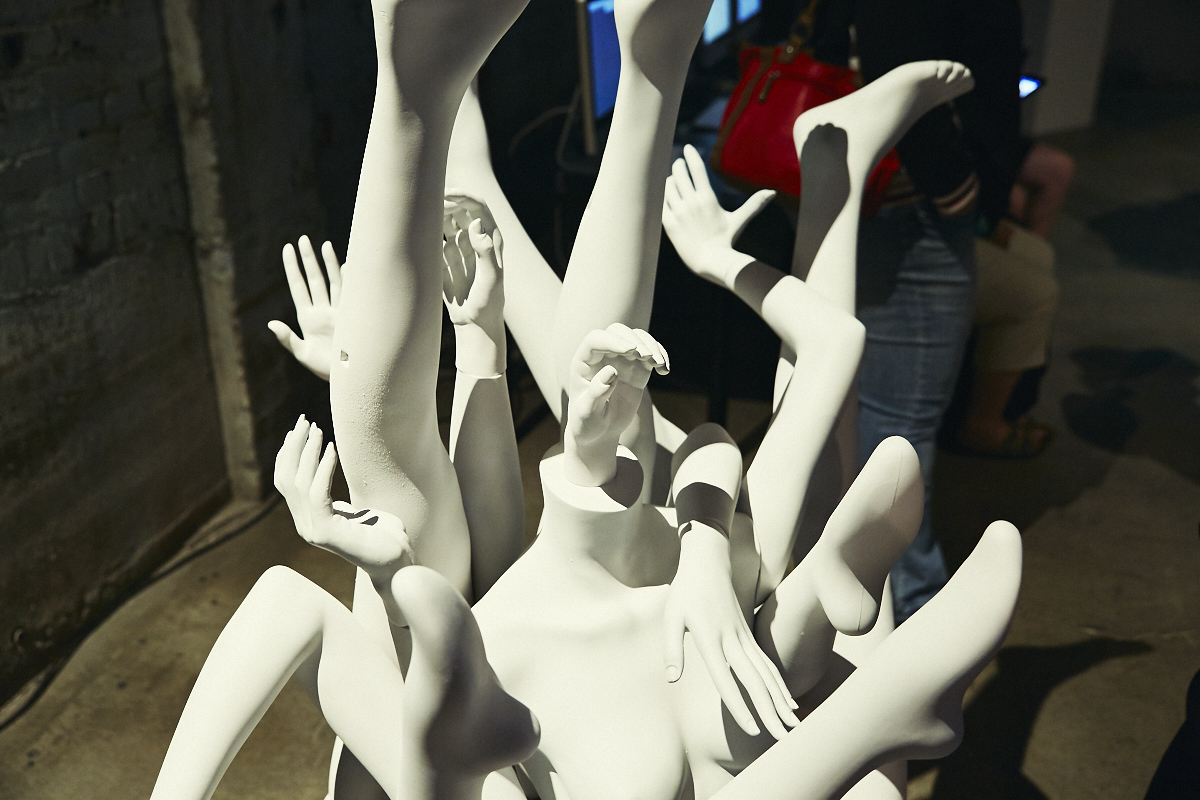 Les finissants en graphisme du Cégep Marie-Victorin exposent leurs œuvres à la Fonderie Darling