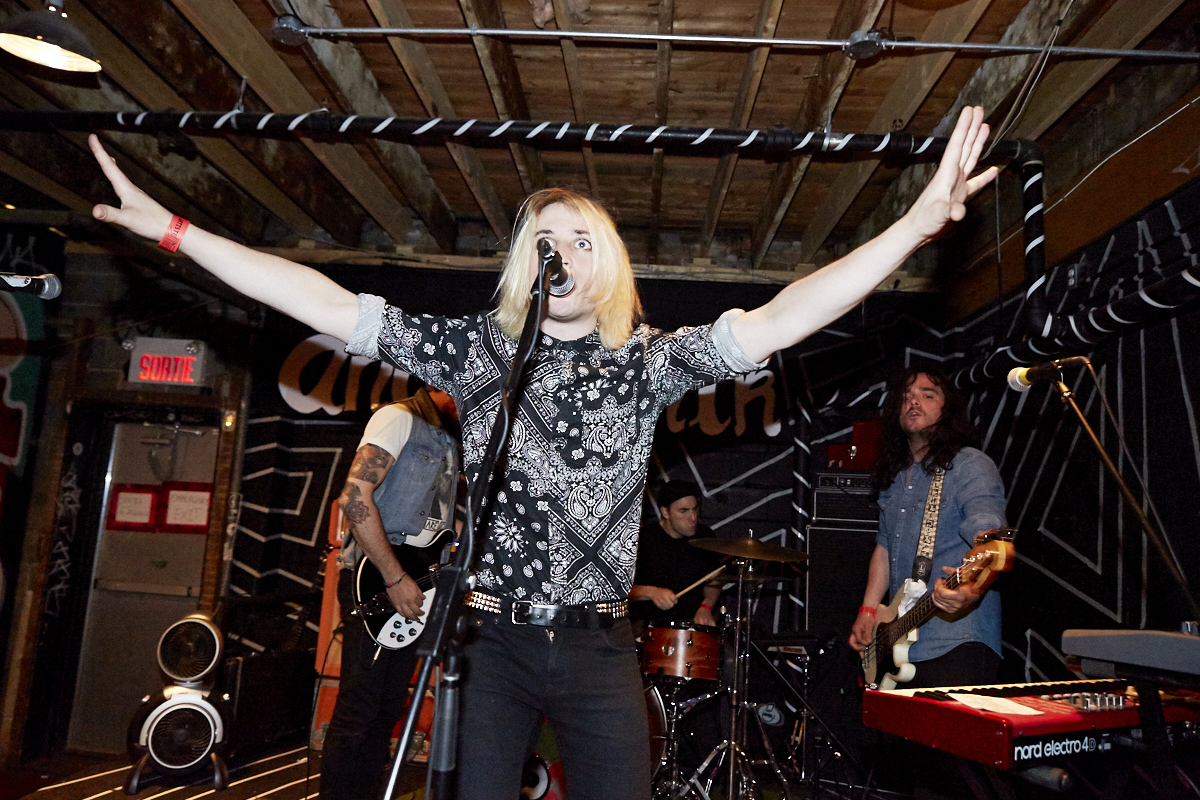 Le groupe rock Gazoline a enflammé la scène du TRH-bar