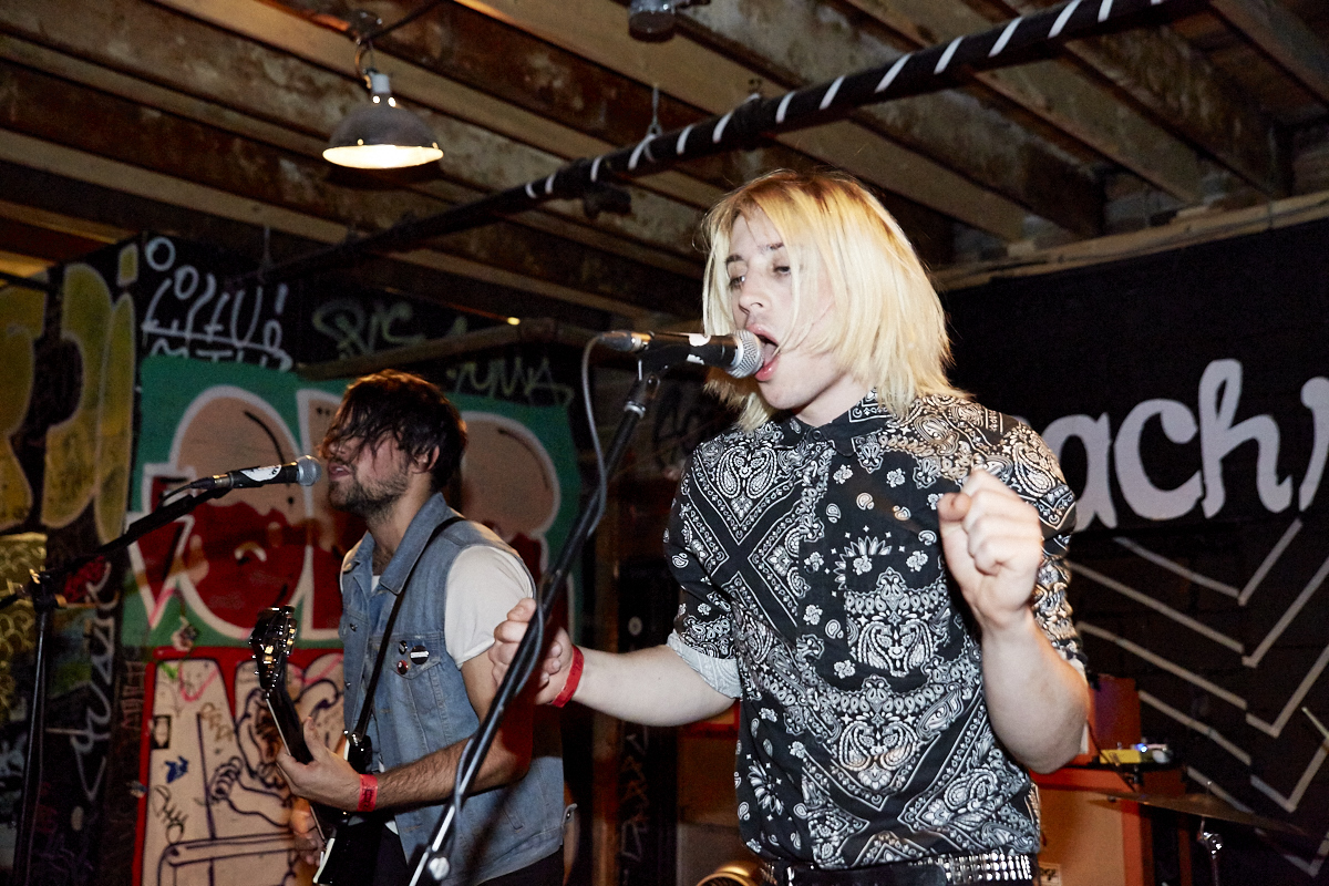 Le groupe rock Gazoline a enflammé la scène du TRH-bar