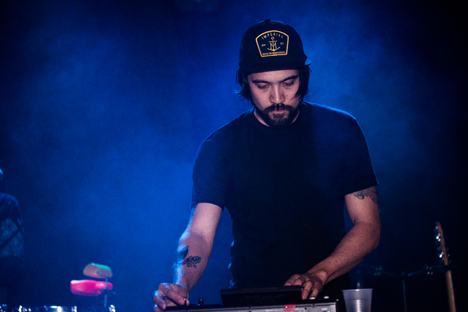 Le nouvel album de Boogat, Néo-Reconquista, a point avec le soleil montréalais