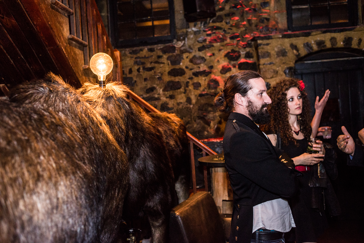 Genre de weird soirée pour les invités du Hendrick's Gin à l'Auberge Saint-Gabriel