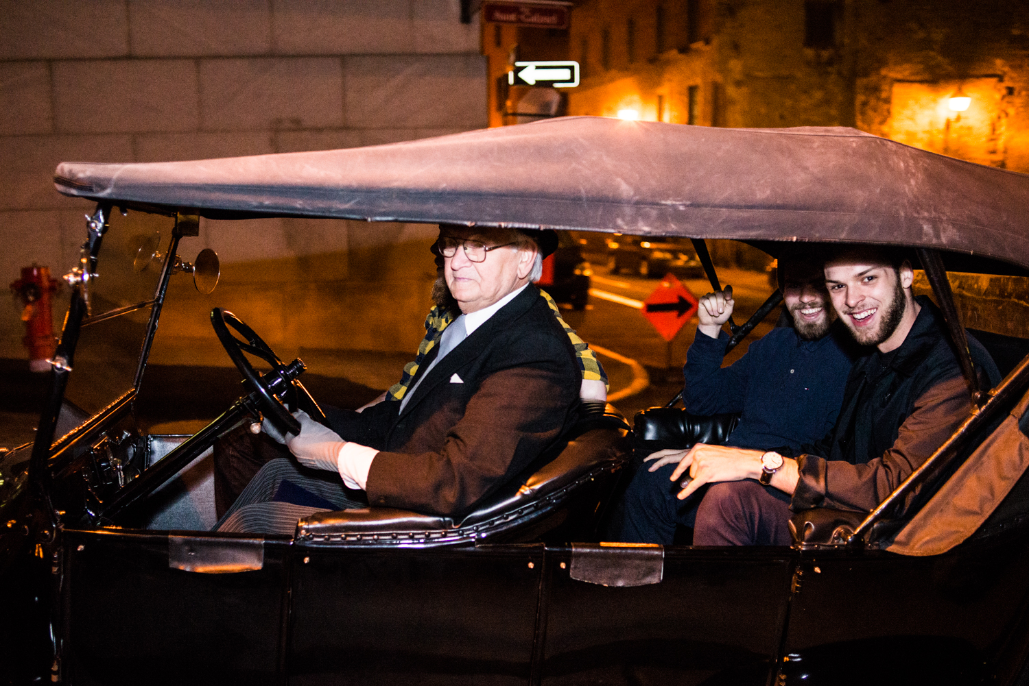 Genre de weird soirée pour les invités du Hendrick's Gin à l'Auberge Saint-Gabriel