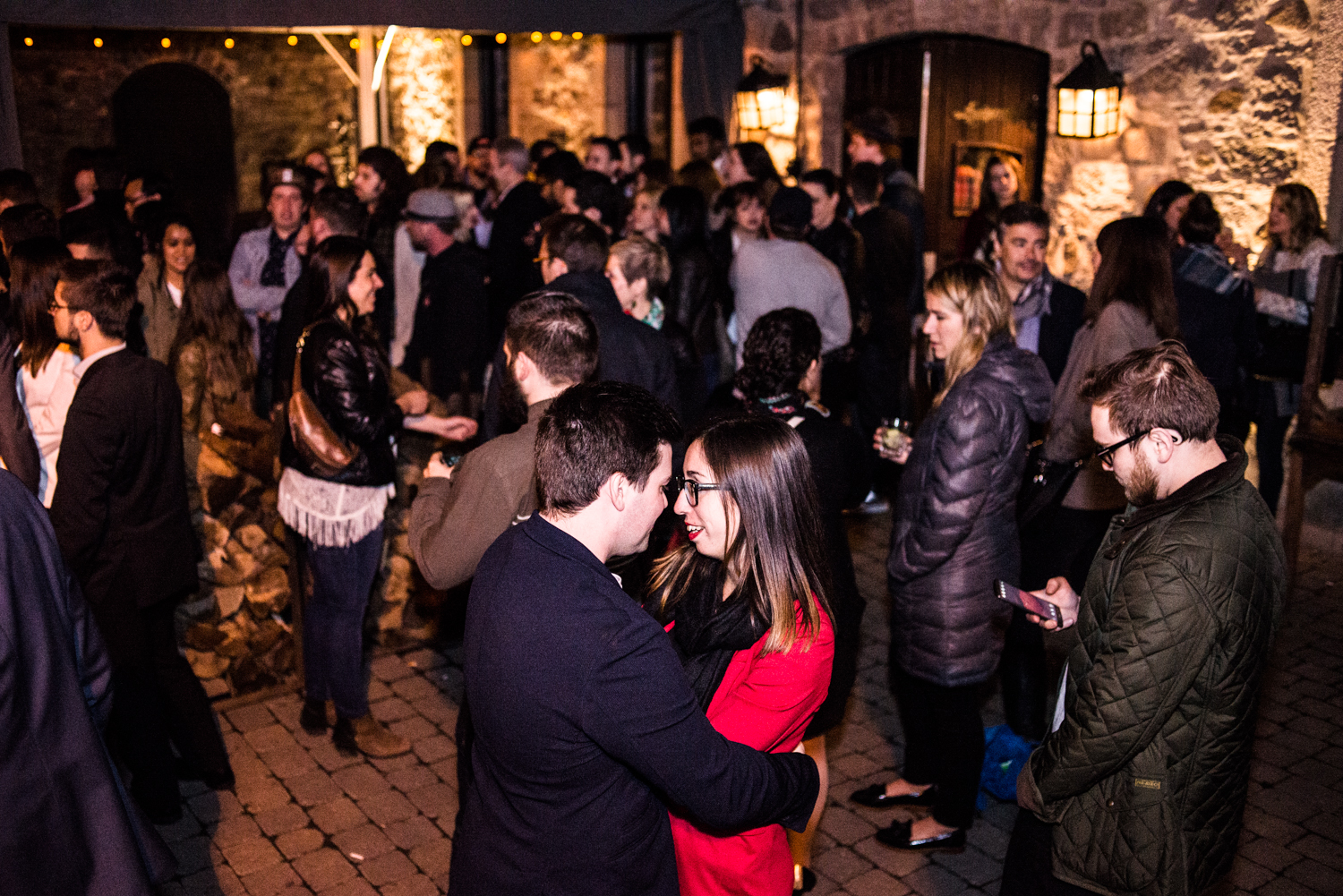 Genre de weird soirée pour les invités du Hendrick's Gin à l'Auberge Saint-Gabriel