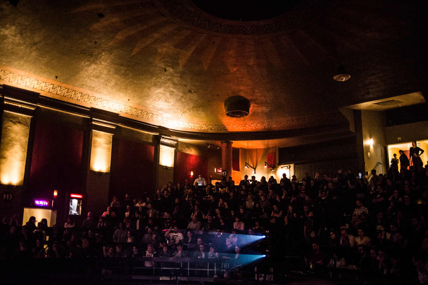 Tame Impala illumine la scène du Métropolis pour son show complètement cray