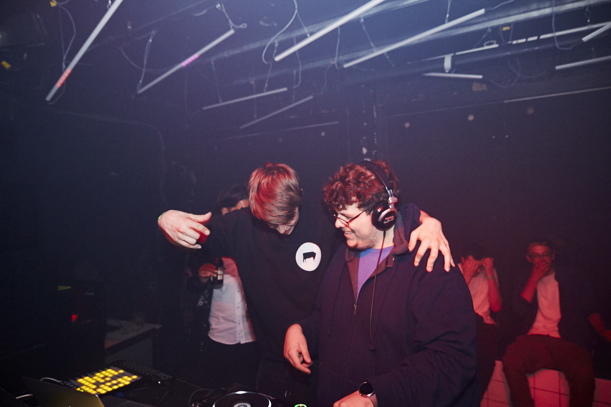 L'after-party de Flume au Newspeak, aussi cray que le spectacle!