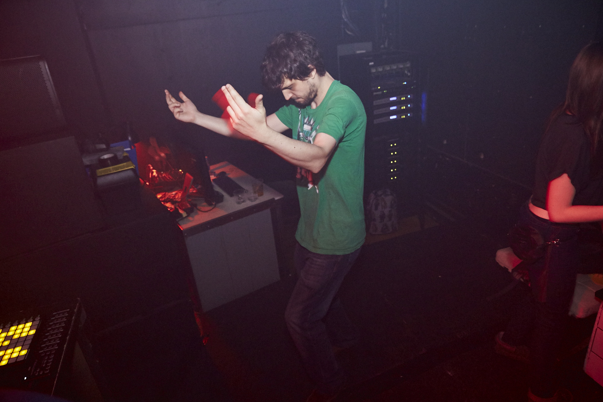 L'after-party de Flume au Newspeak, aussi cray que le spectacle!