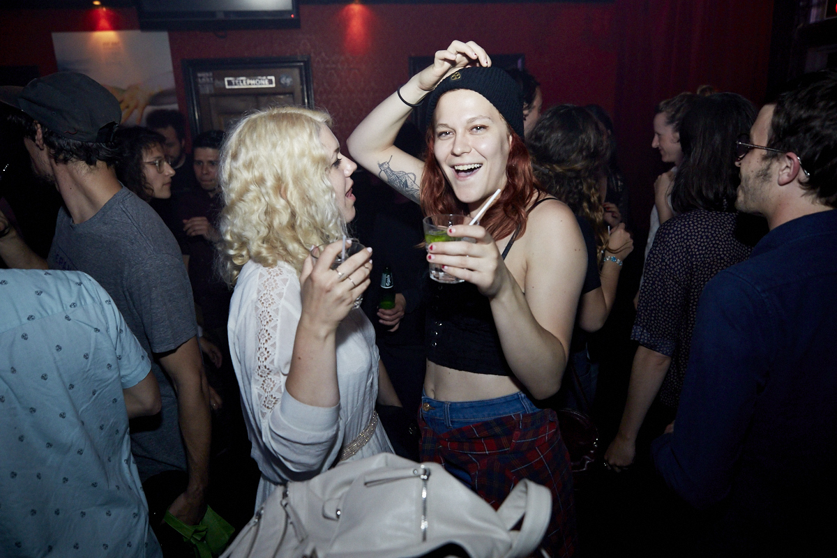 Pif Paf Hangover dans ta tronche pour le lancement du nouvel album Curry Love