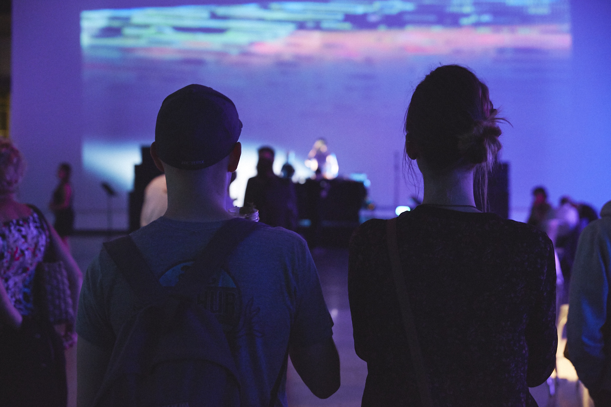 MASSIVart offre une soirée-bénéfice hypnotisante pour les 60 ans du magazine Vie des Arts