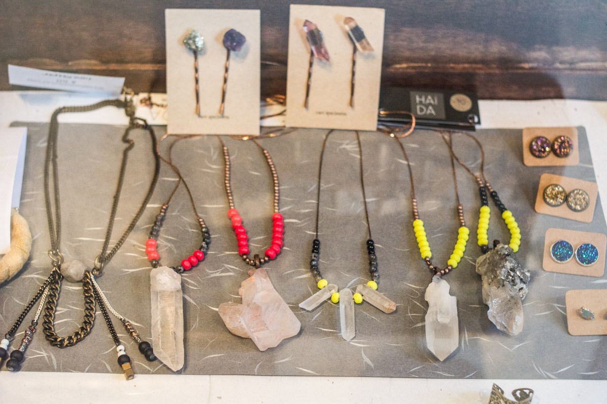 Garden Party à la boutique Général 54 pour célébrer l'arrivée de jolie lingerie et de parfums enivrants!