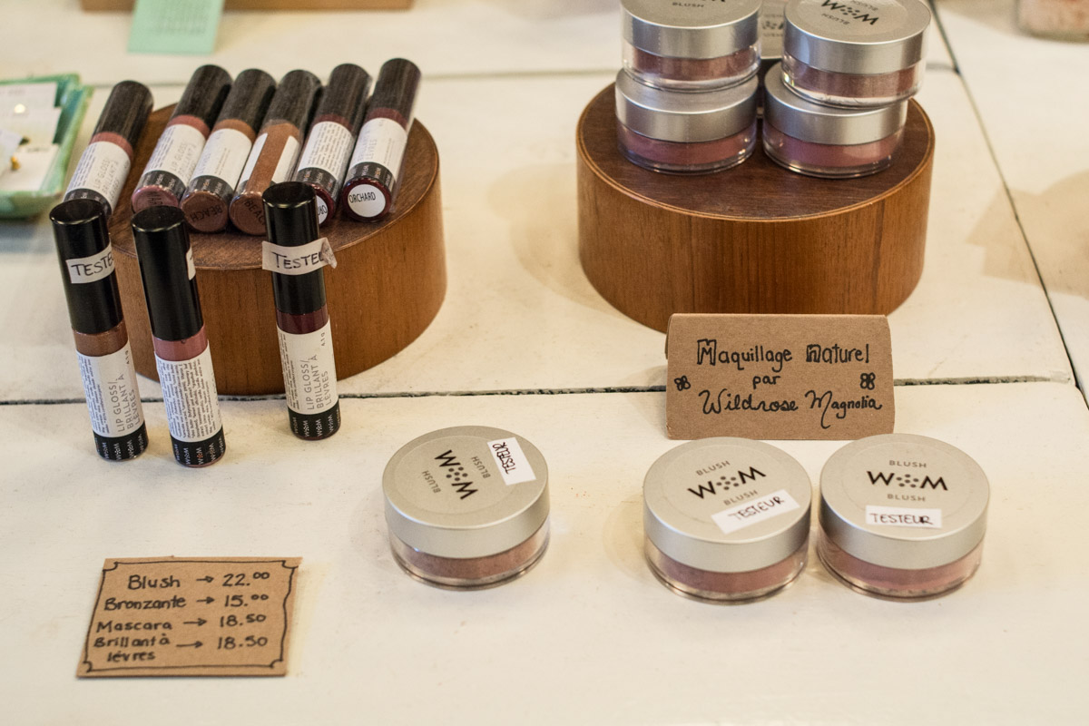 Garden Party à la boutique Général 54 pour célébrer l'arrivée de jolie lingerie et de parfums enivrants!