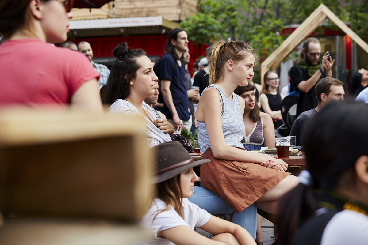 KROY de Milk & Bone séduit la foule des Jardins Gamelin dans le cadre de l'OFFTA