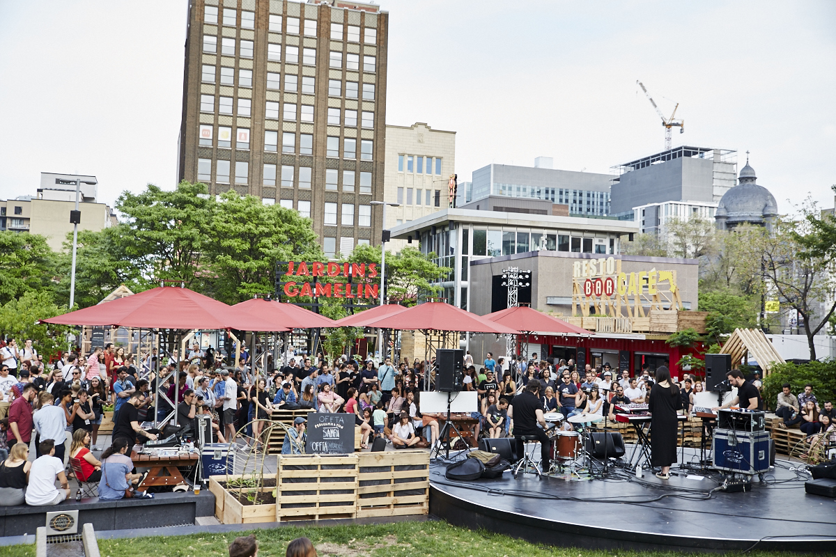 KROY de Milk & Bone séduit la foule des Jardins Gamelin dans le cadre de l'OFFTA