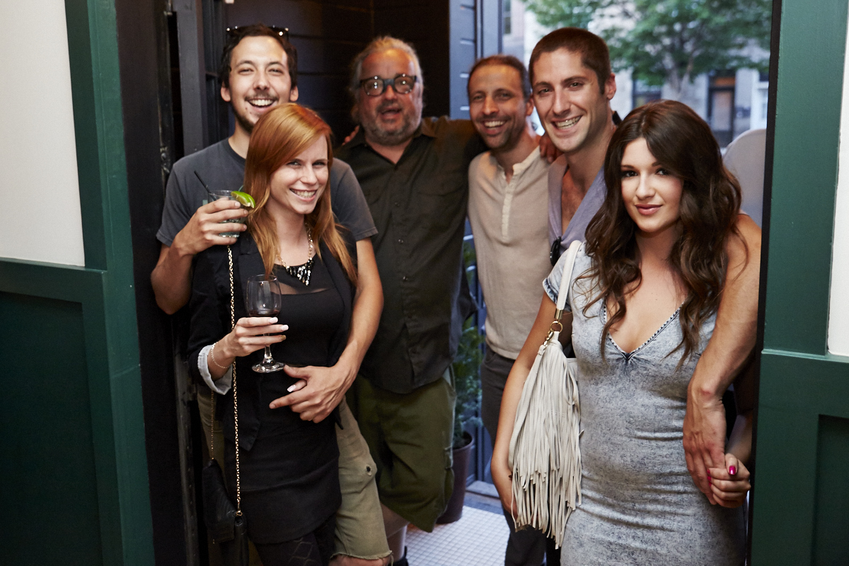 Le bar Chez Dallaire ouvre ses portes dans Pointe St-Charles, juste à temps pour la Saint-Jean!