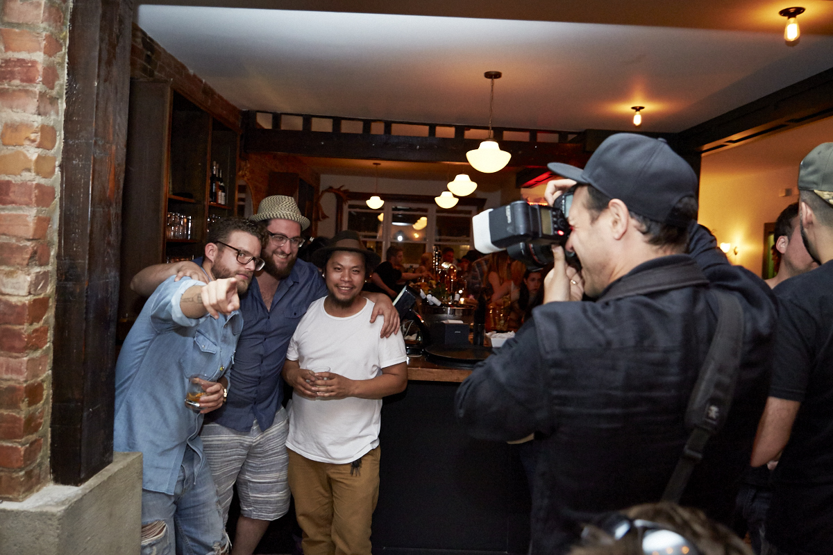 Le bar Chez Dallaire ouvre ses portes dans Pointe St-Charles, juste à temps pour la Saint-Jean!