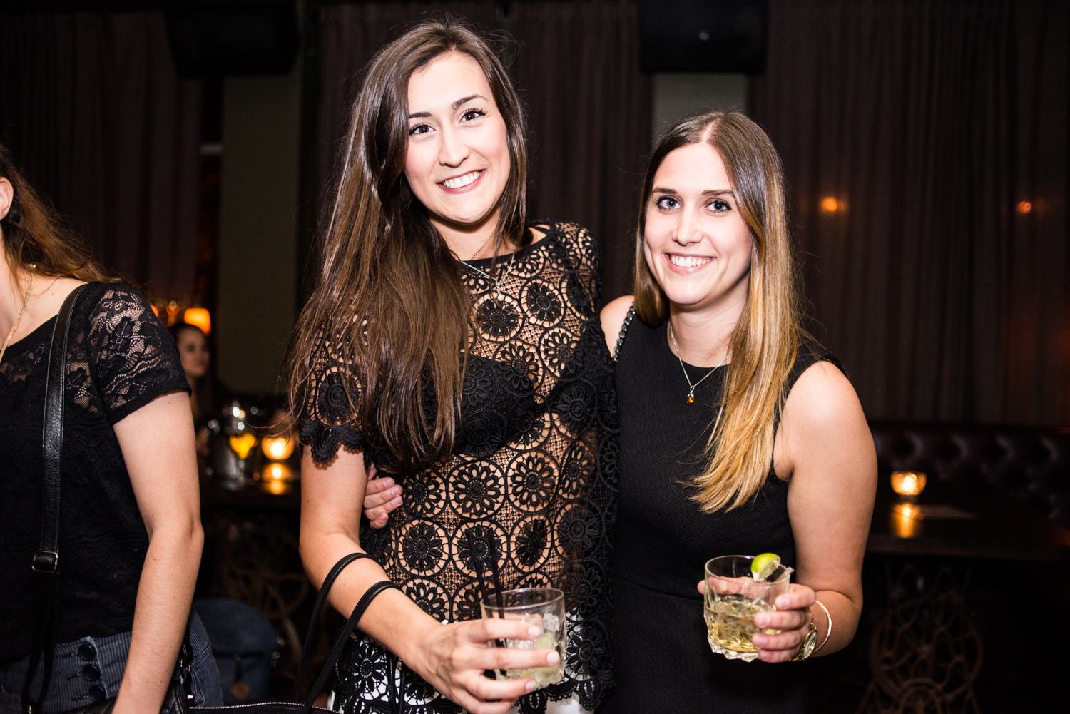 Le Mayfair: un nouveau cocktail bar et salon de thé alcoolisé sur Rachel Est