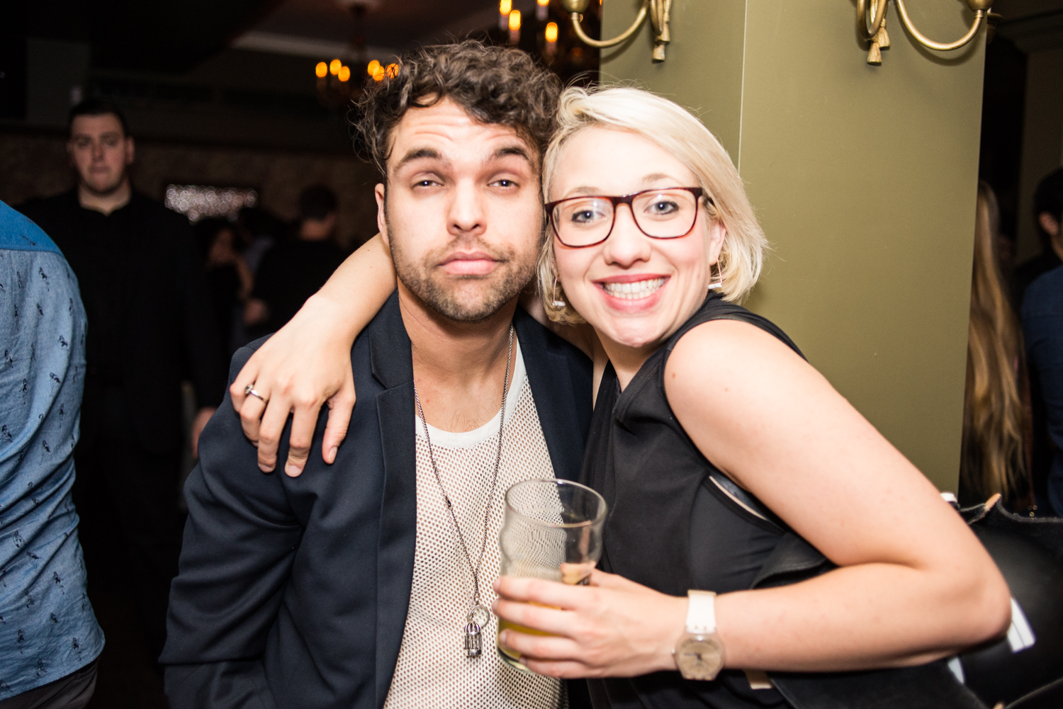 Le Mayfair: un nouveau cocktail bar et salon de thé alcoolisé sur Rachel Est