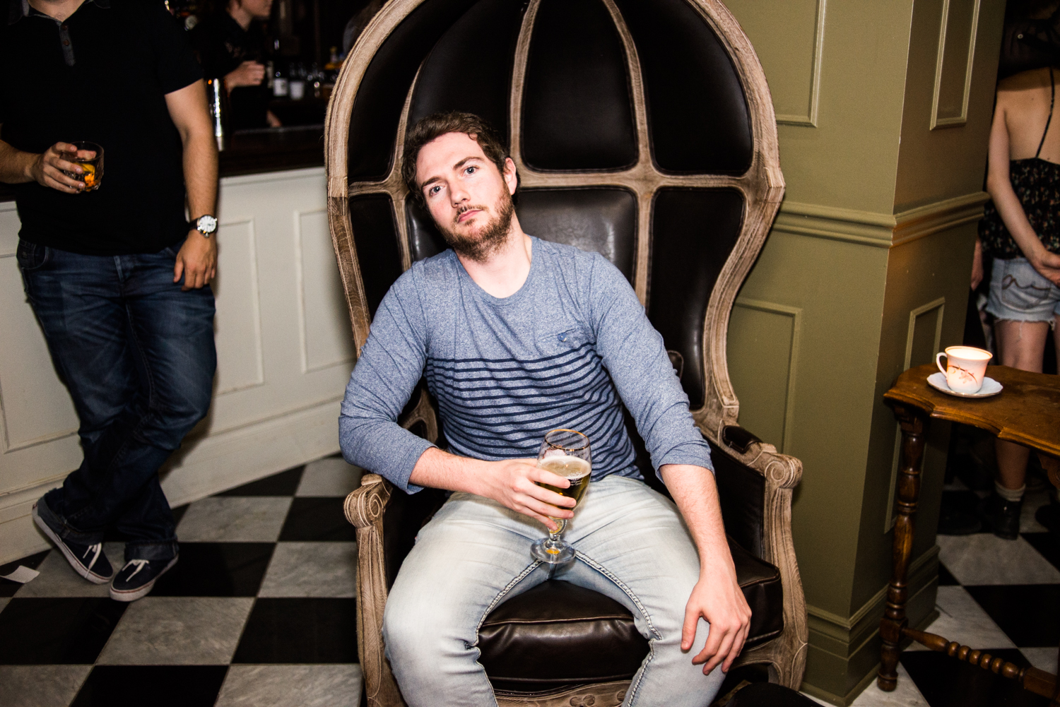 Le Mayfair: un nouveau cocktail bar et salon de thé alcoolisé sur Rachel Est