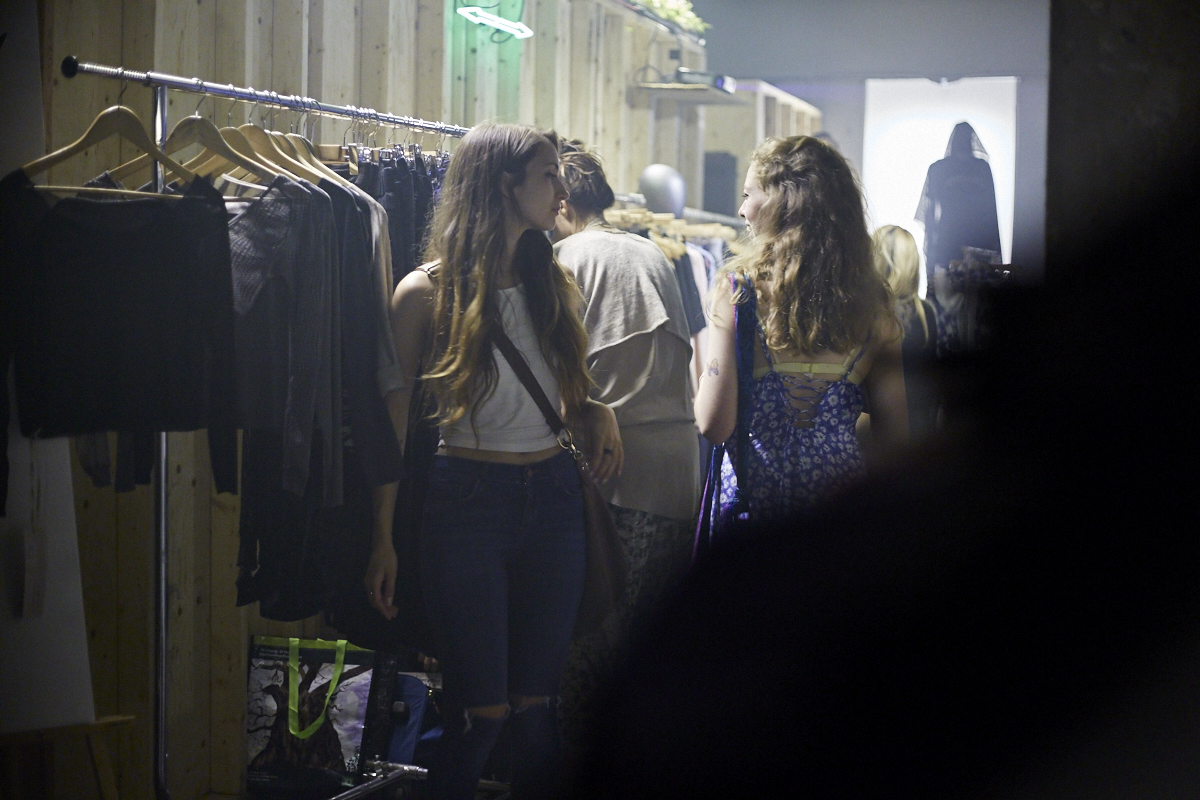 JJ Louis, Blessed Poppy & C’est Beau Handwork au Newspeak pour le Fashion Night Out