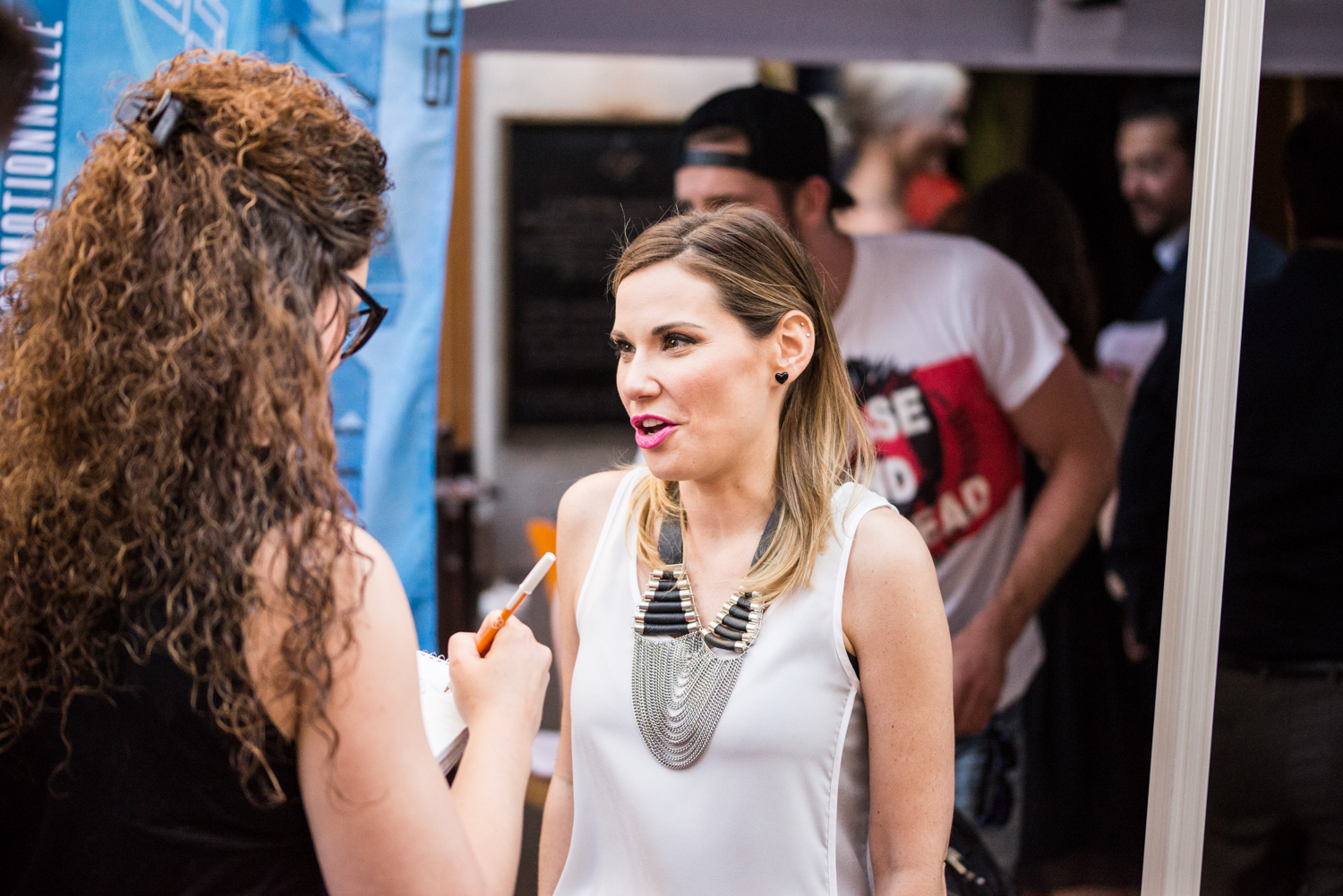 Au diable les tapis rouges, le Jack Saloon déroule son tapis noir pour la F1