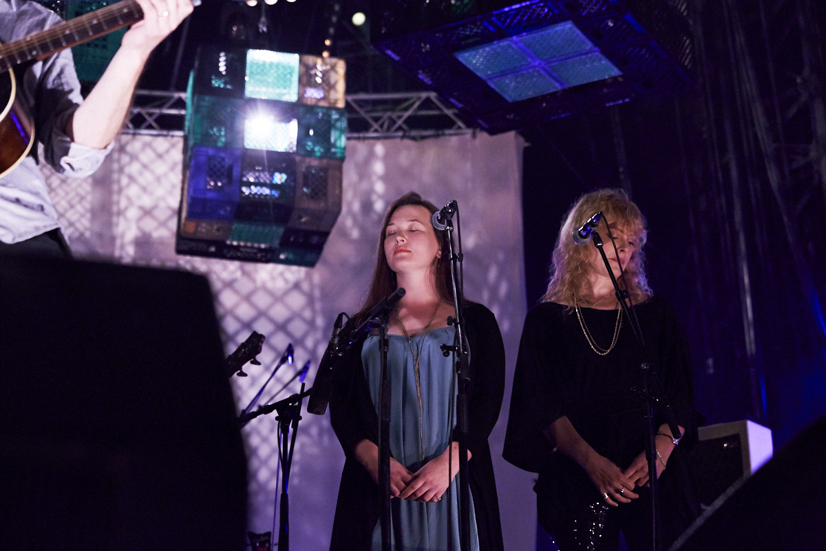 The Barr Brothers offre un spectacle enchanteur lors du Festival de Jazz de Montréal