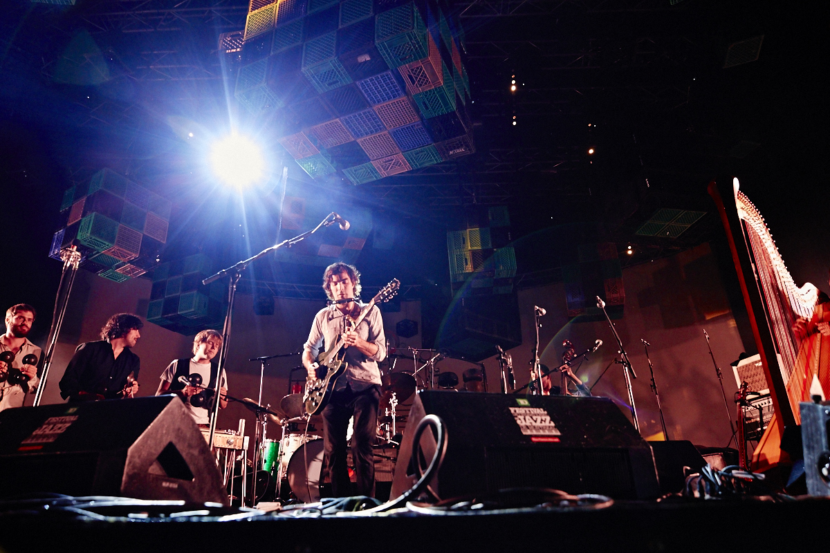 The Barr Brothers offre un spectacle enchanteur lors du Festival de Jazz de Montréal